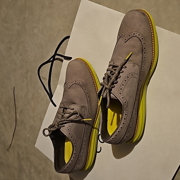 Cole Haan Golf Shoes - Picture 3 of 6
